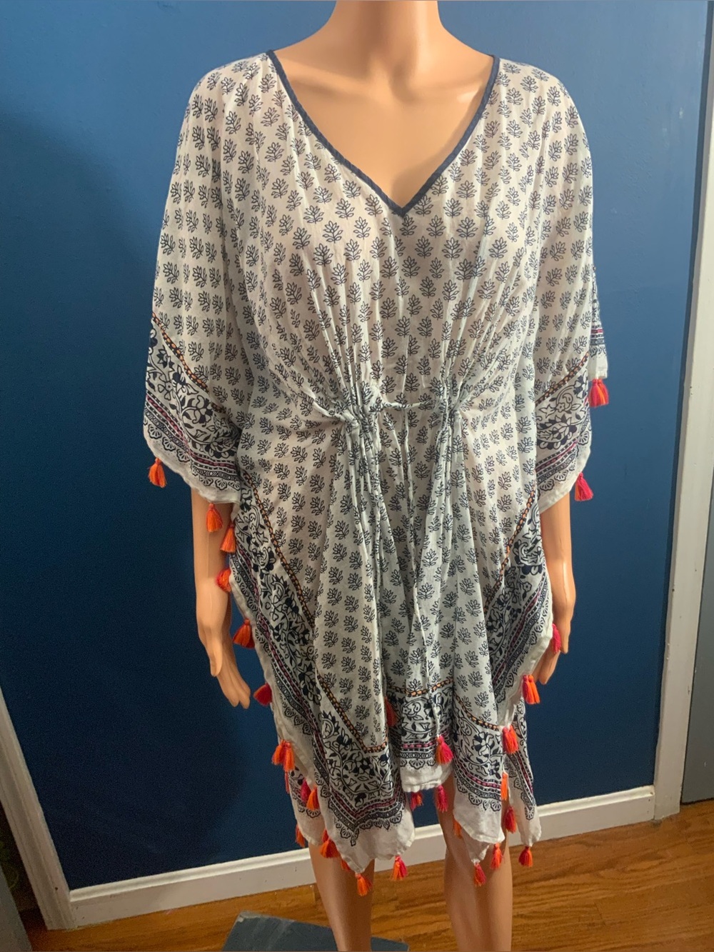 J. Jill White & Navy Printed Tassel coverup XL -3X